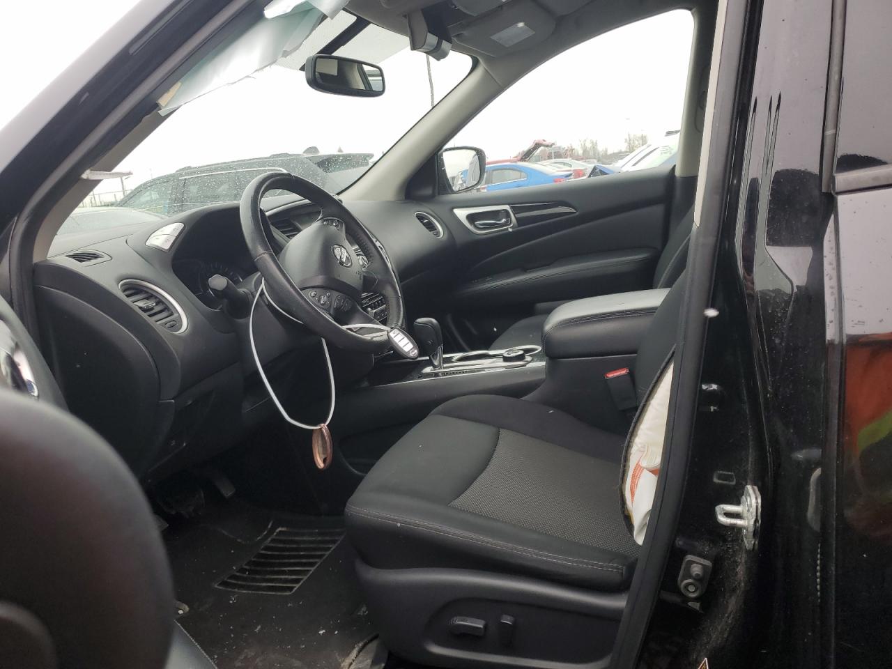 5N1DR2MM5JC640409 NISSAN PATHFINDER 2018