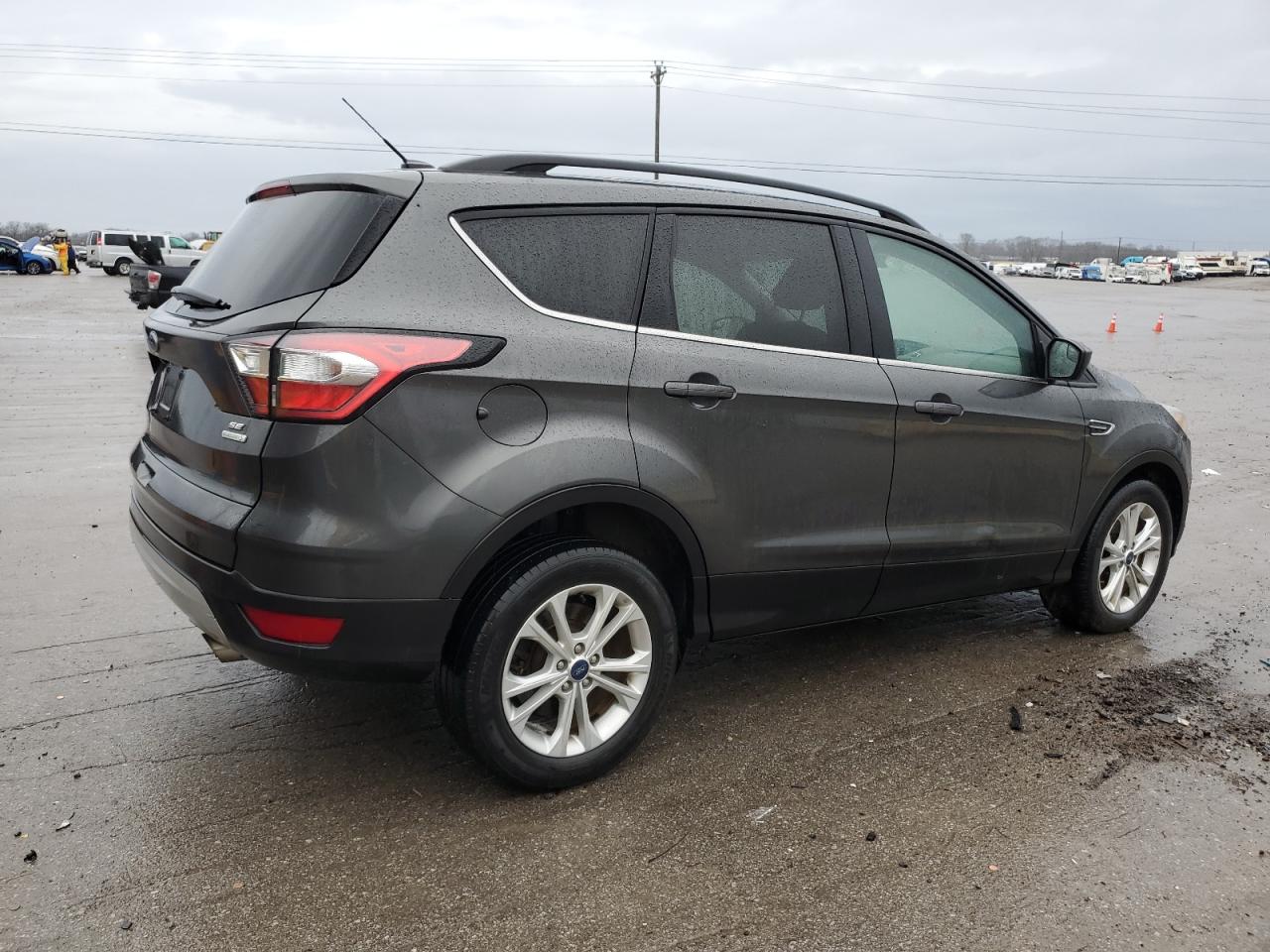 1FMCU0GD1JUC61699 FORD ESCAPE 2018