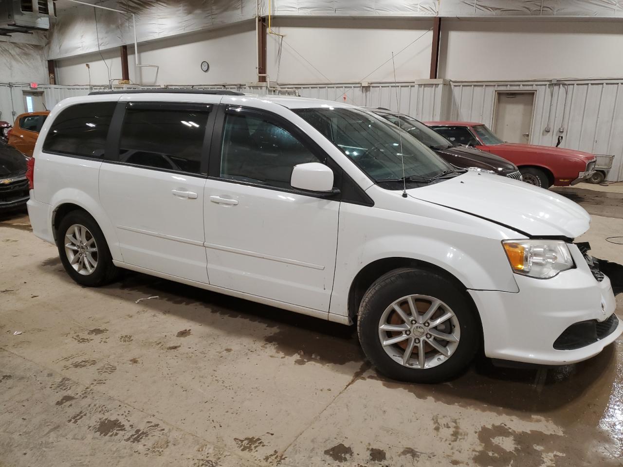 2C4RDGCG9ER252811 2014 Dodge Grand Caravan Sxt