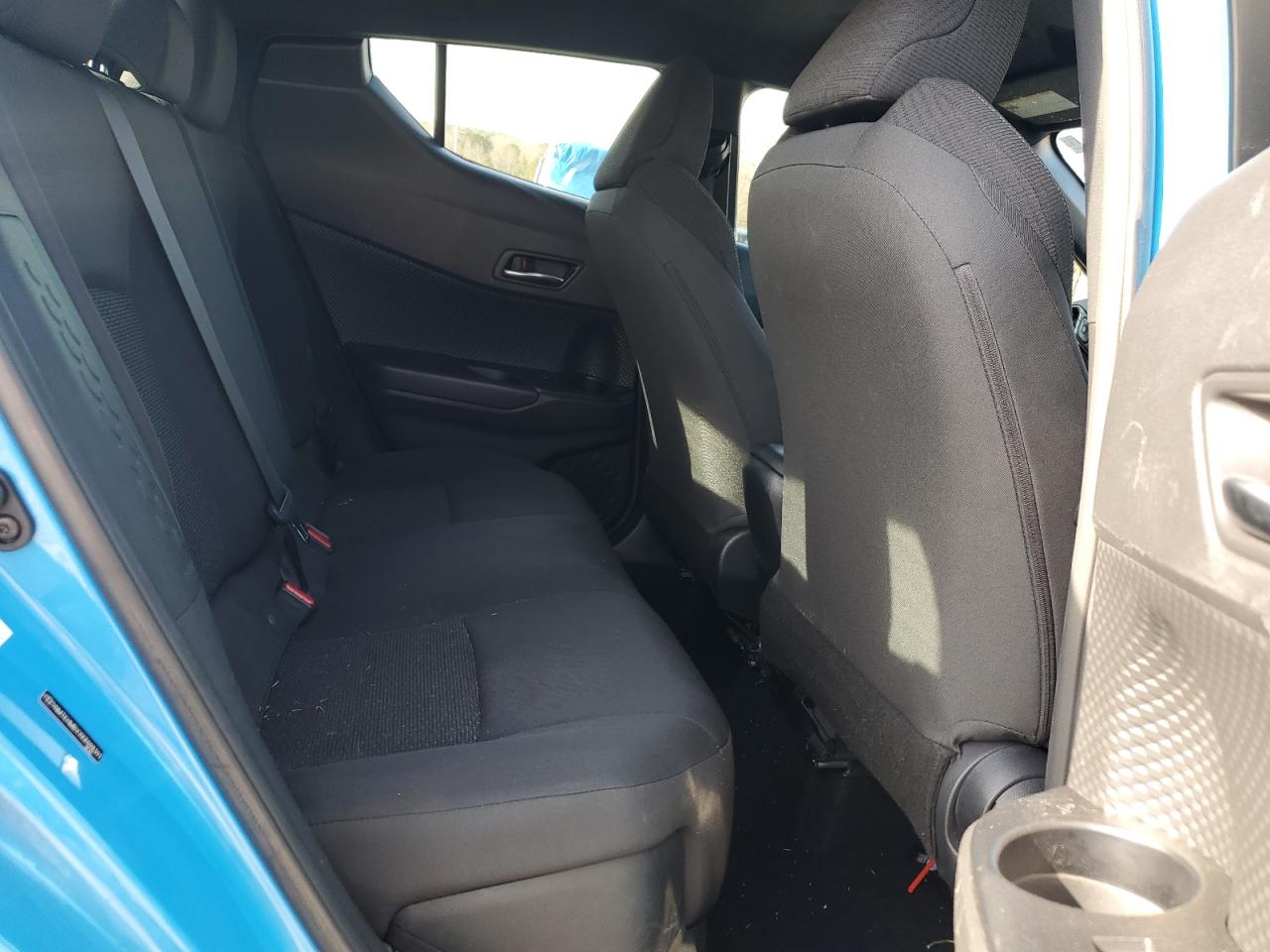 NMTKHMBXXKR098391 TOYOTA C-HR 2019