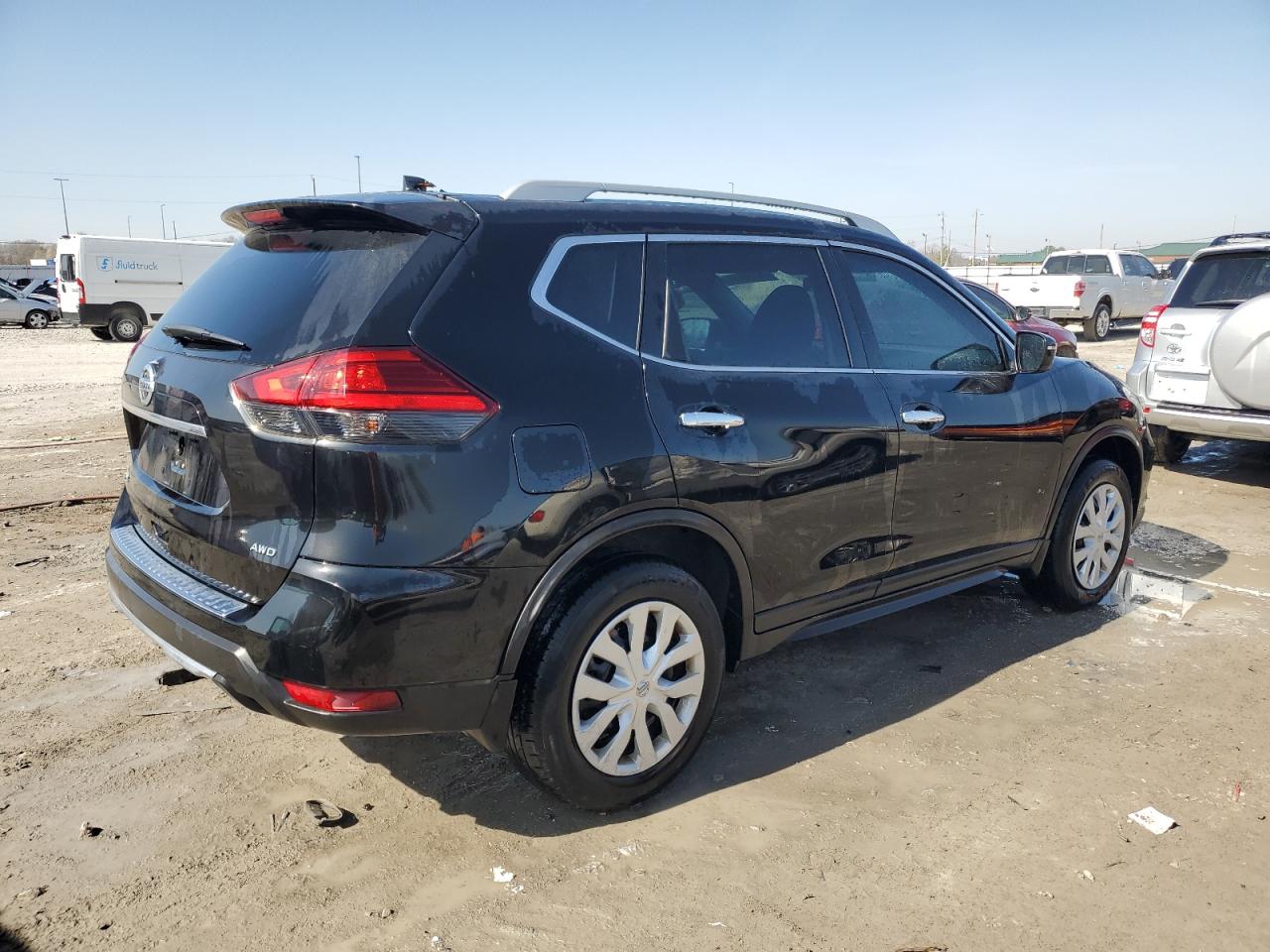 5N1AT2MV3HC809284 NISSAN ROGUE 2017