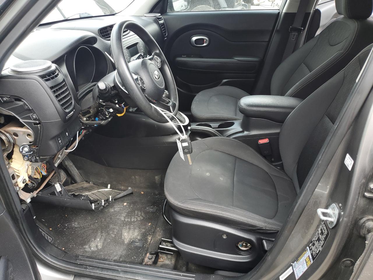 KNDJN2A22E7102125 2014 Kia Soul