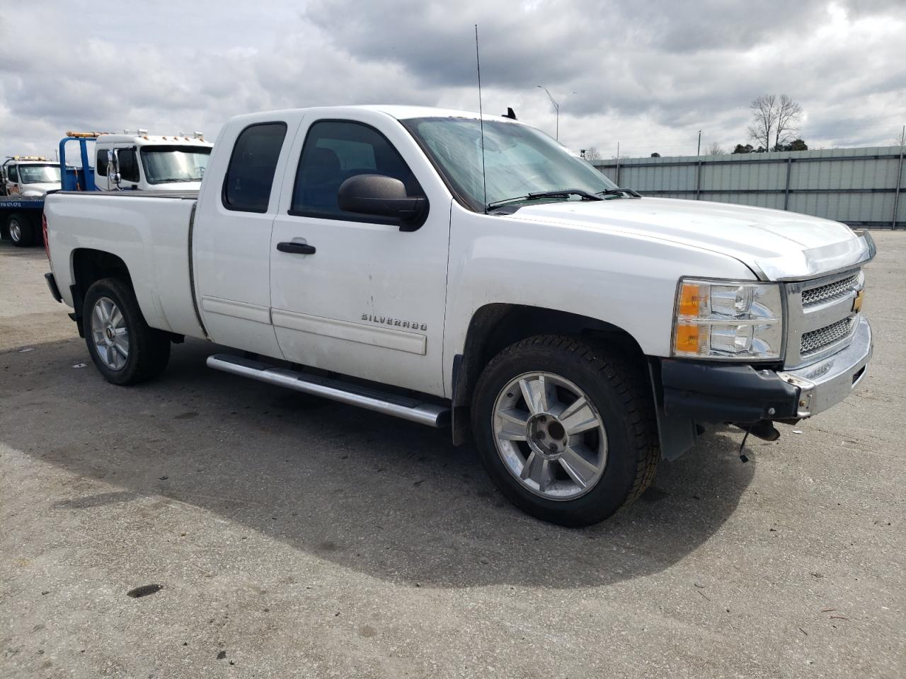 1GCRCSE01CZ171956 2012 Chevrolet Silverado C1500 Lt