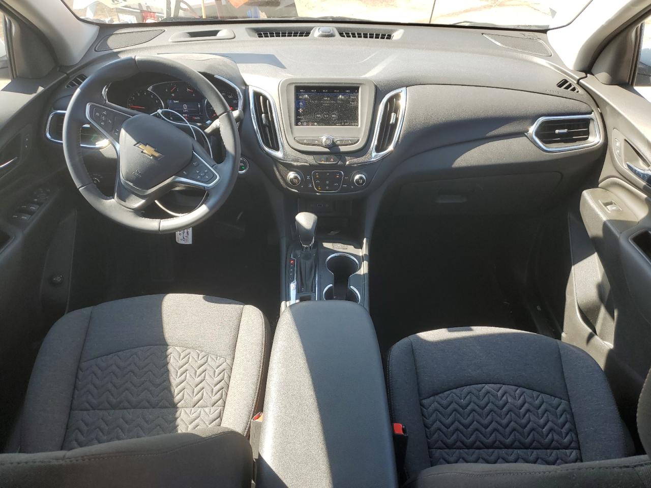 3GNAXKEV0NL307072 CHEVROLET EQUINOX 2022