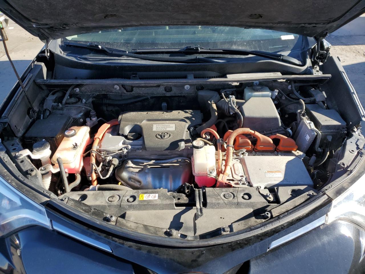 JTMDJREV8JD253830 TOYOTA RAV4 2018