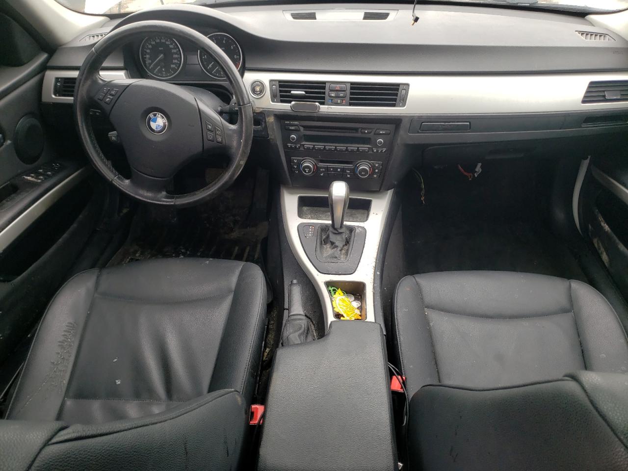 WBAPG7G5XBNN18219 2011 BMW 323 I