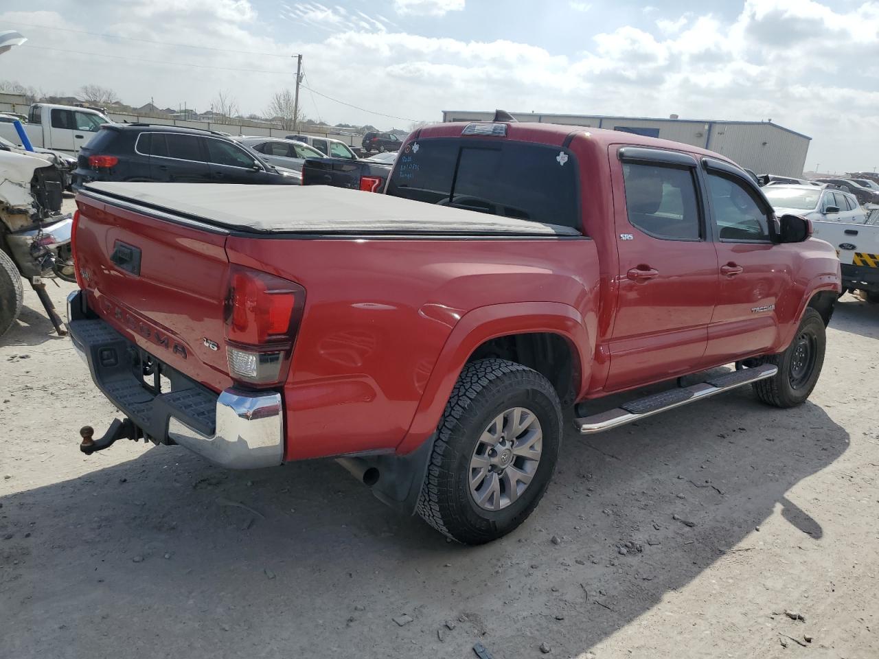 5TFCZ5AN9JX127980 TOYOTA TACOMA 2018