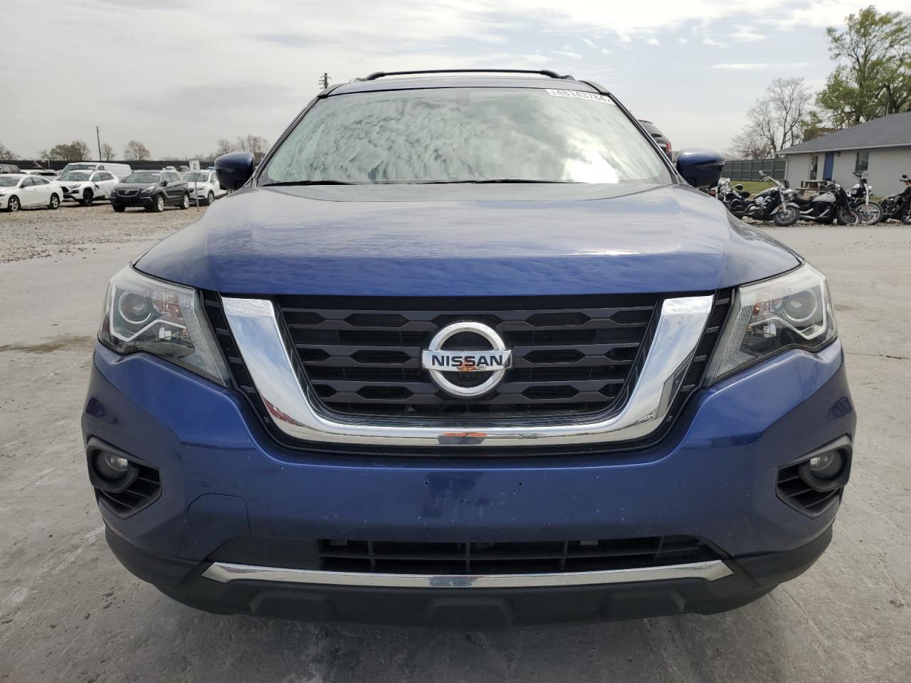 2018 Nissan Pathfinder S vin: 5N1DR2MN7JC675199