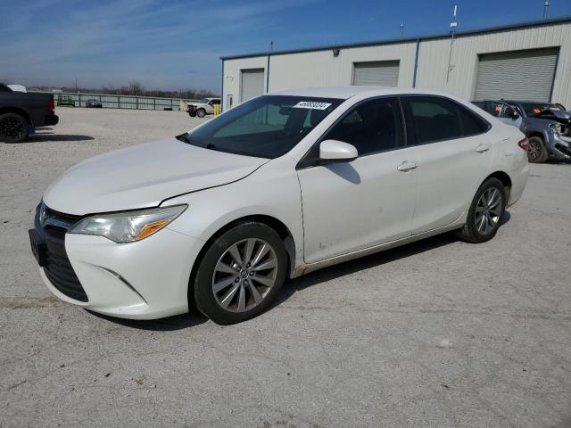Lot #2378521235 2015 TOYOTA CAMRY LE salvage car