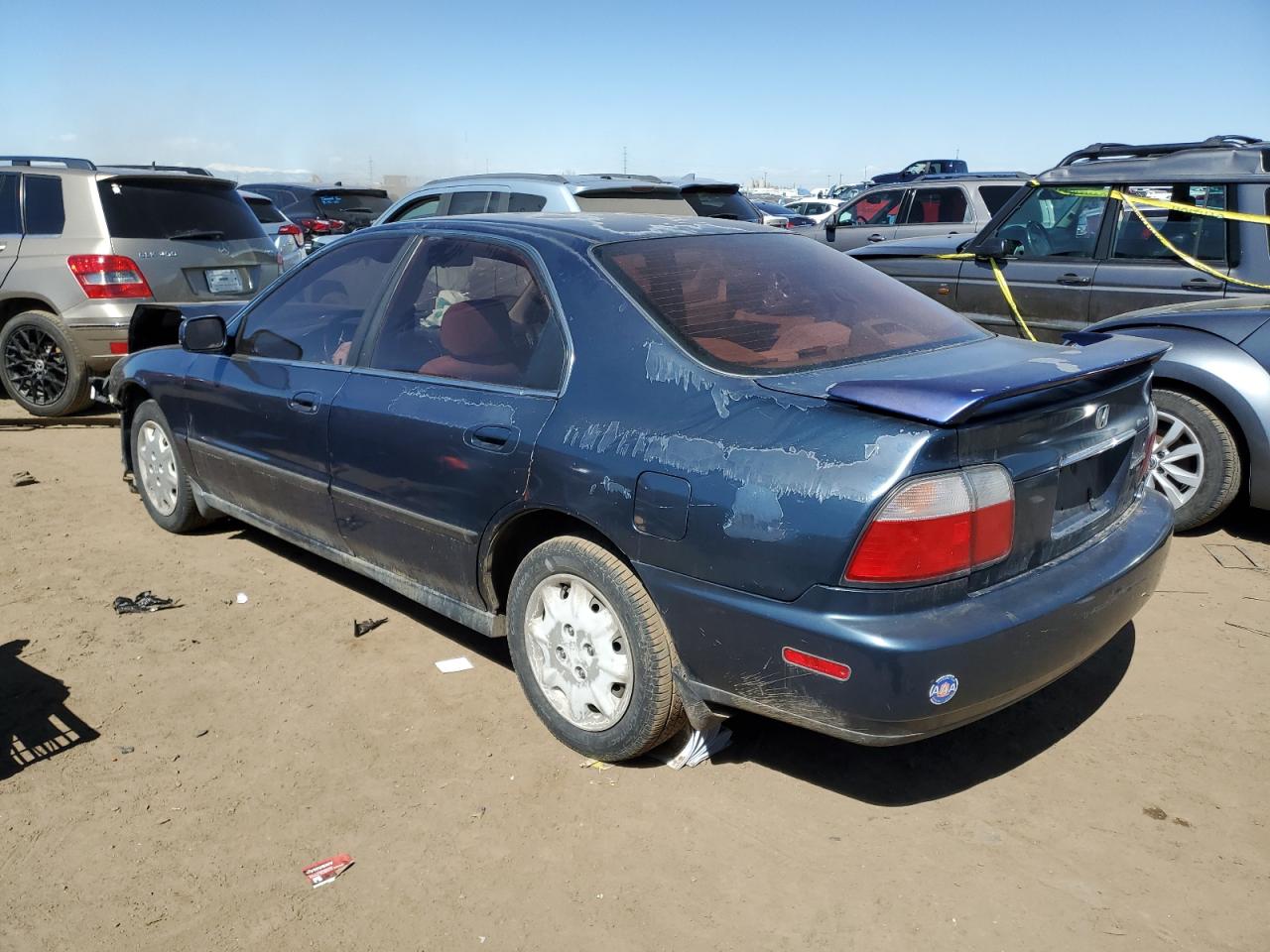 JHMCD563XVC004271 1997 Honda Accord Lx