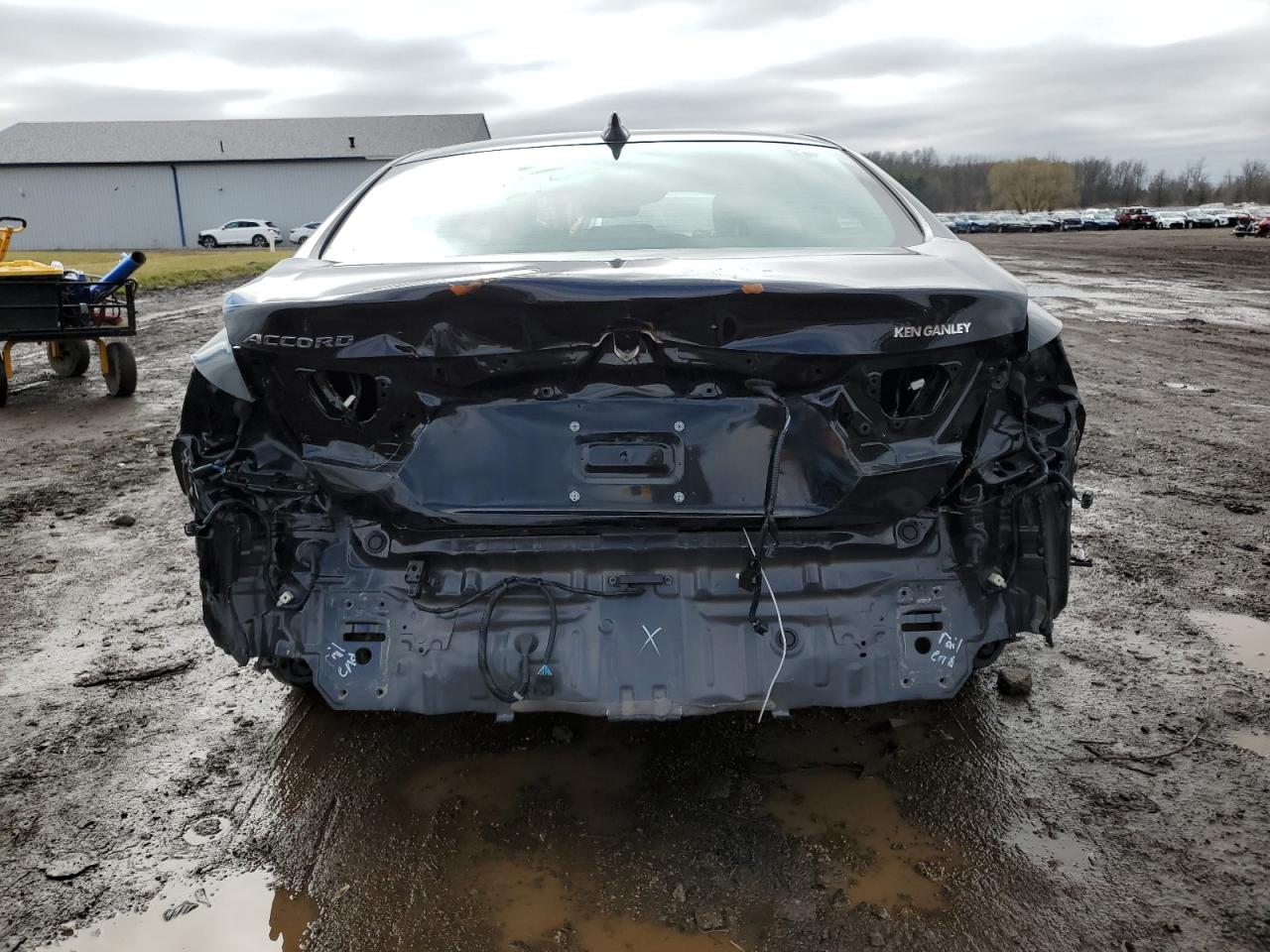 1HGCV1F56NA075442 HONDA ACCORD 2022