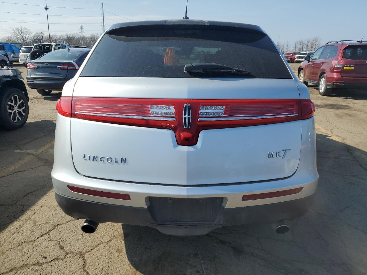 2LMHJ5AT9ABJ14410 2010 Lincoln Mkt