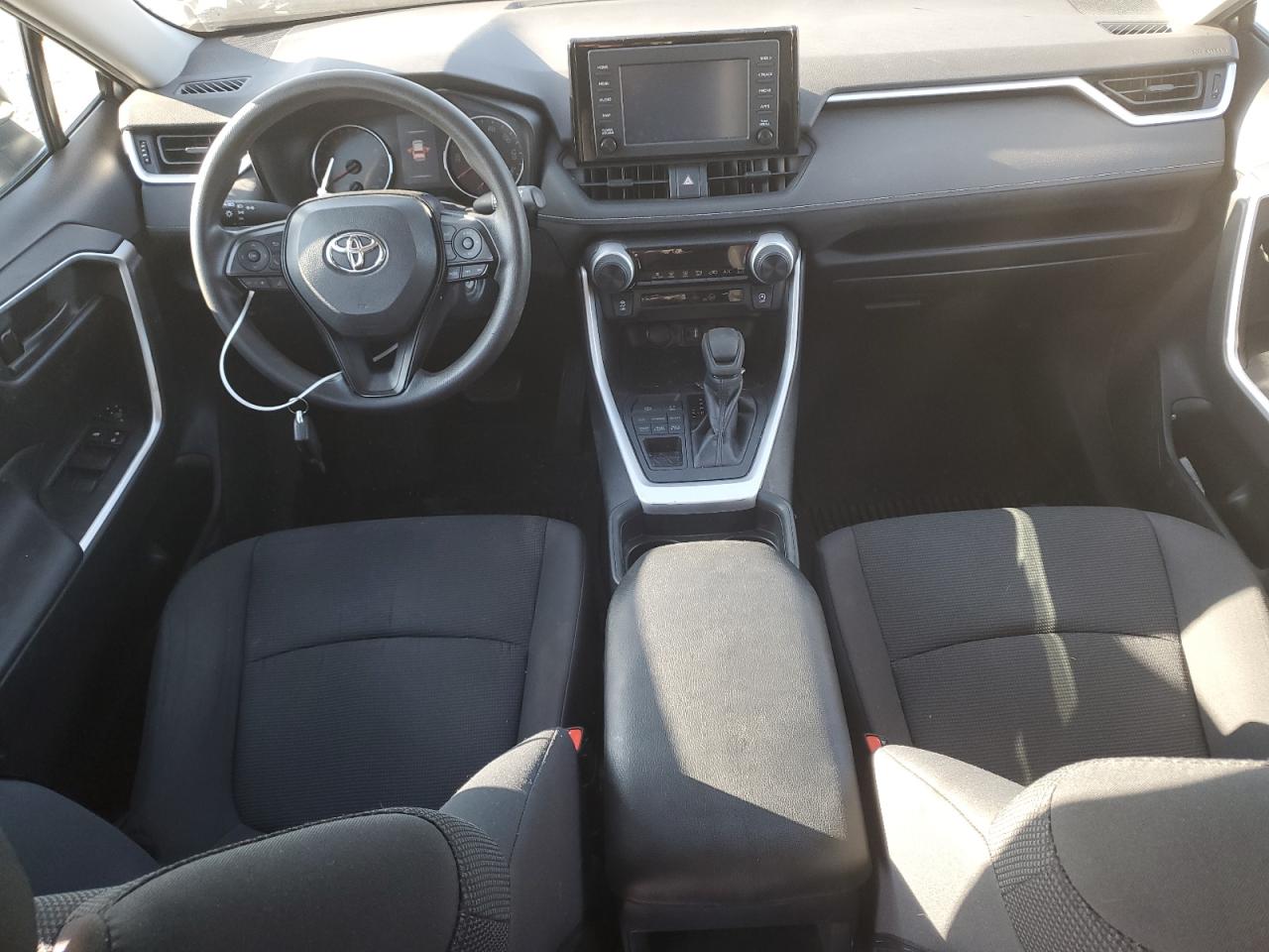 2T3G1RFV7KW082133 TOYOTA RAV4 2019