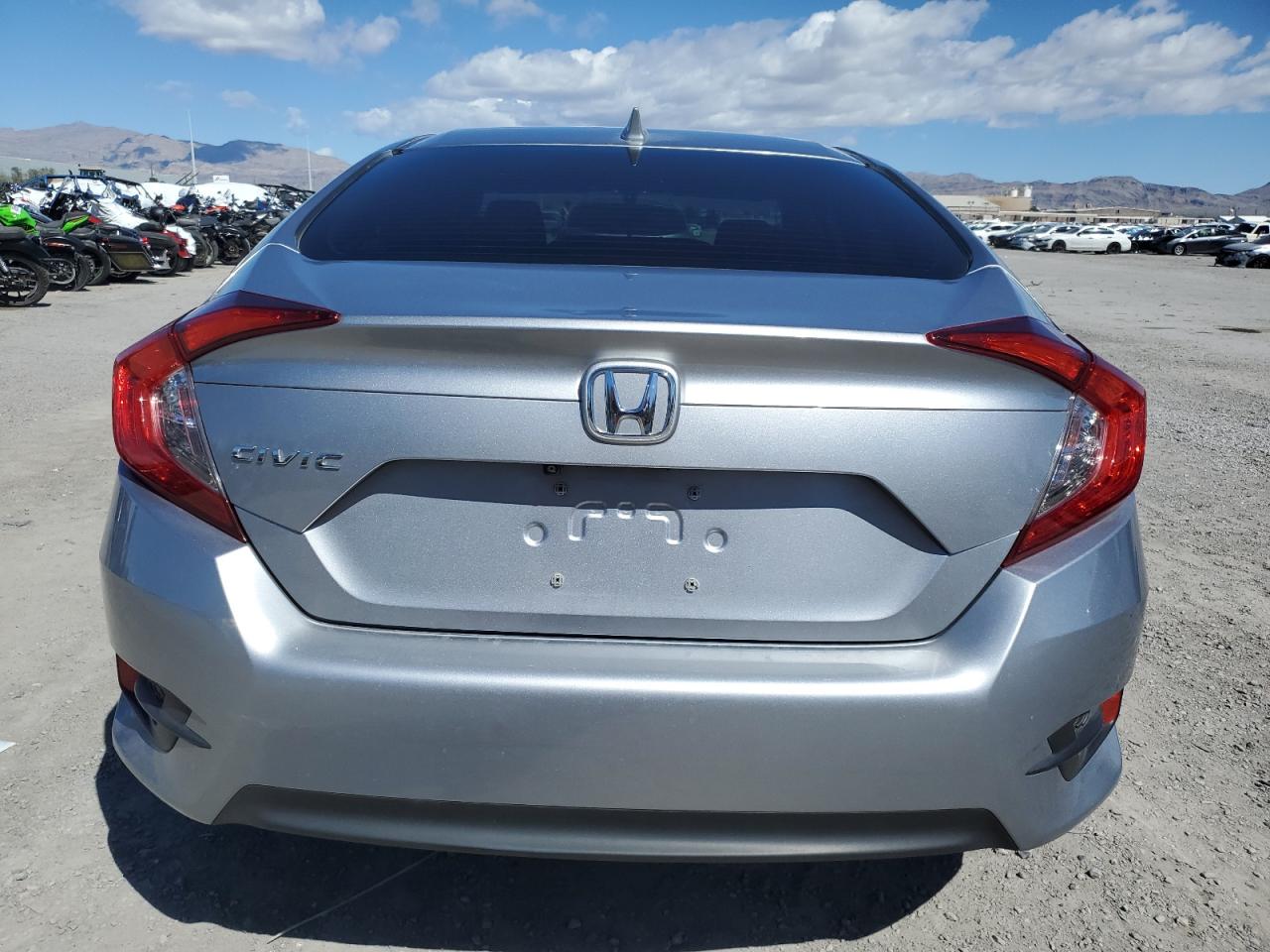 19XFC2F79JE012500 HONDA CIVIC 2018