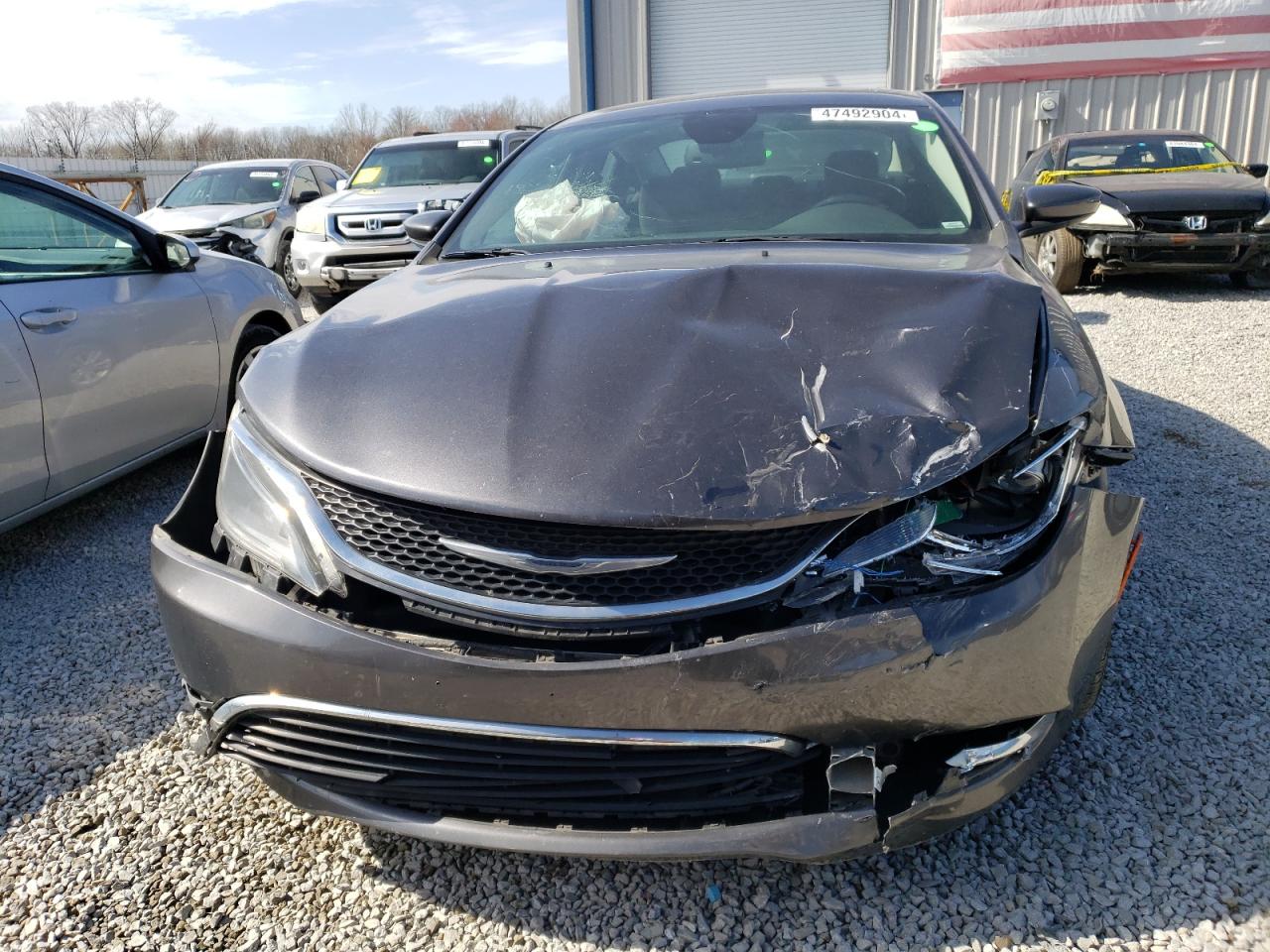 1C3CCCAB7FN532920 2015 Chrysler 200 Limited