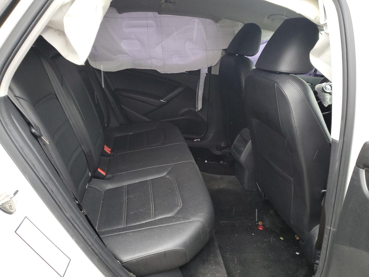 1VWAA7A3XJC030784 VOLKSWAGEN PASSAT 2018