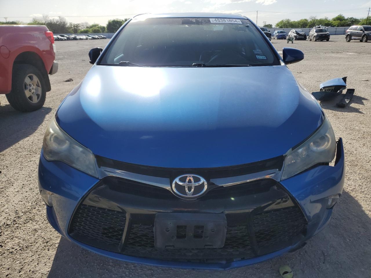 Lot #2442809067 2016 TOYOTA CAMRY LE