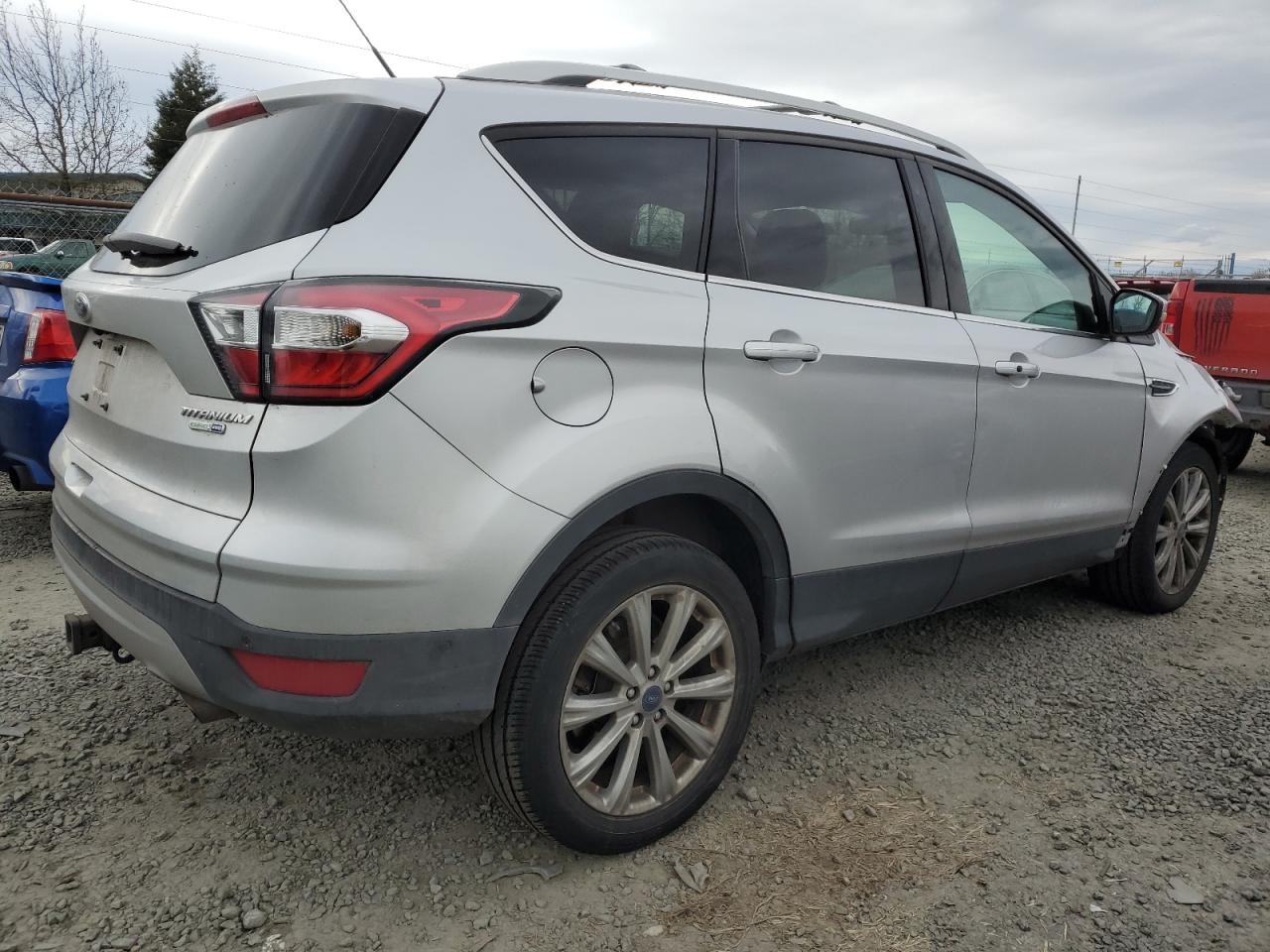 1FMCU9J99HUA15549 FORD ESCAPE 2017