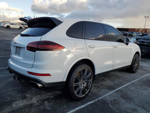 VIN WP1AA2A27JKA01325 2018 Porsche Cayenne no.3