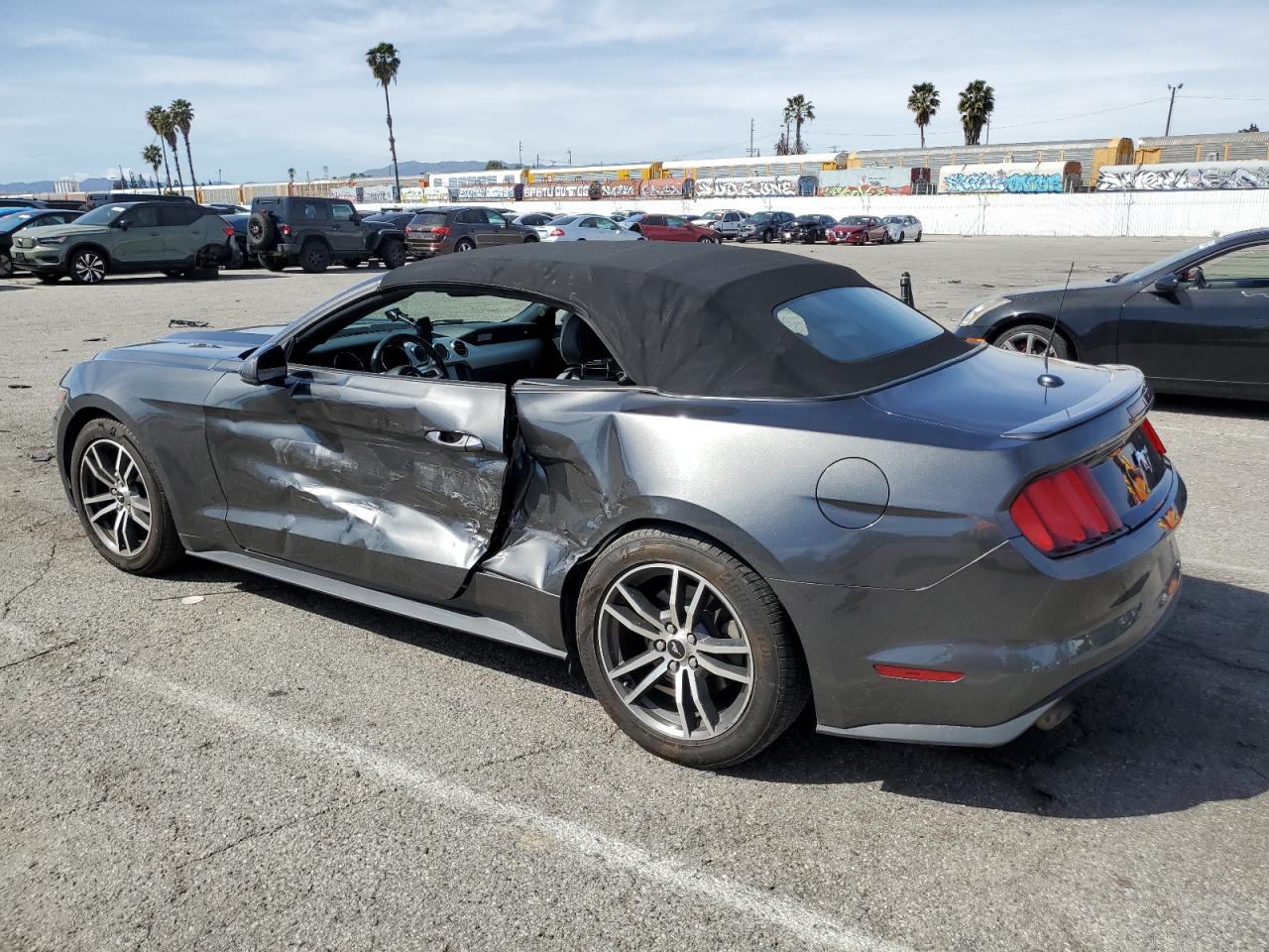 1FATP8UH6G5221094 FORD ALL Models 2016