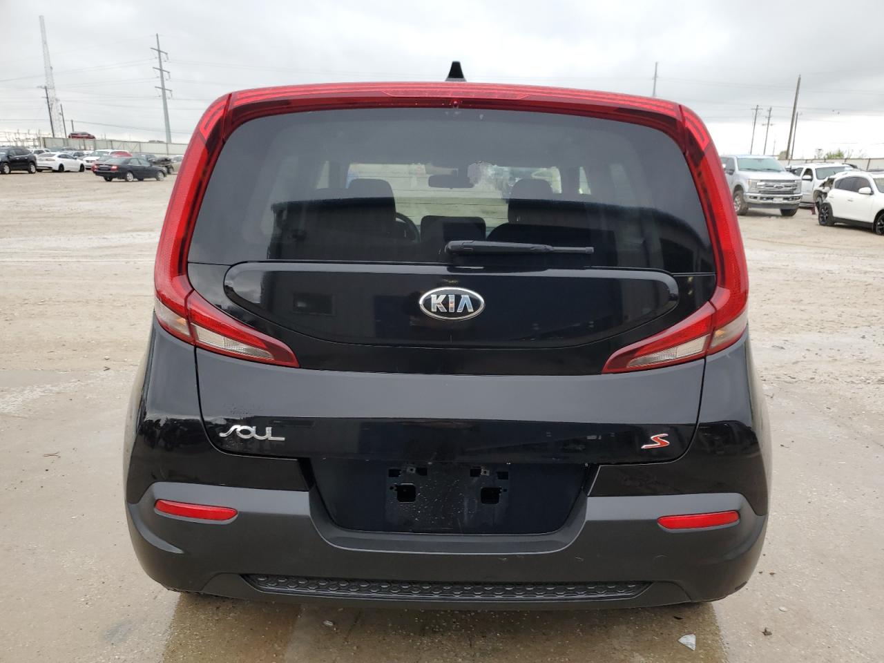 KNDJ23AU0L7022397 2020 Kia Soul Lx