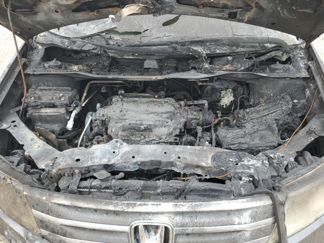 5FNRL5H6XBB077189 2011 Honda Odyssey Exl