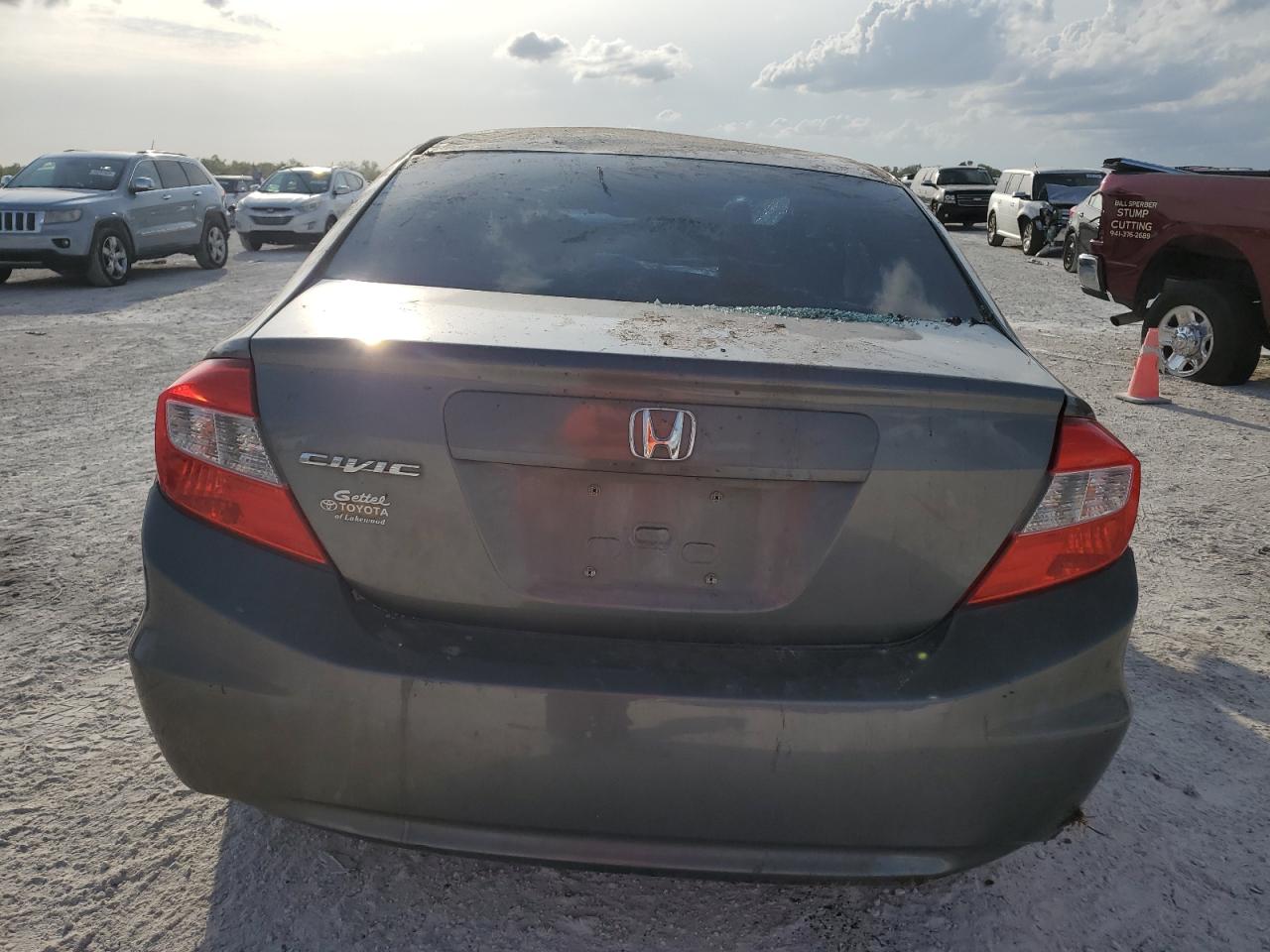 19XFB2F52CE062045 2012 Honda Civic Lx