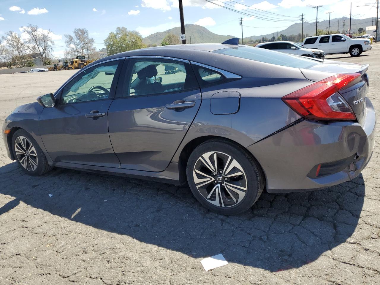 2HGFC1F34HH658535 HONDA CIVIC 2017
