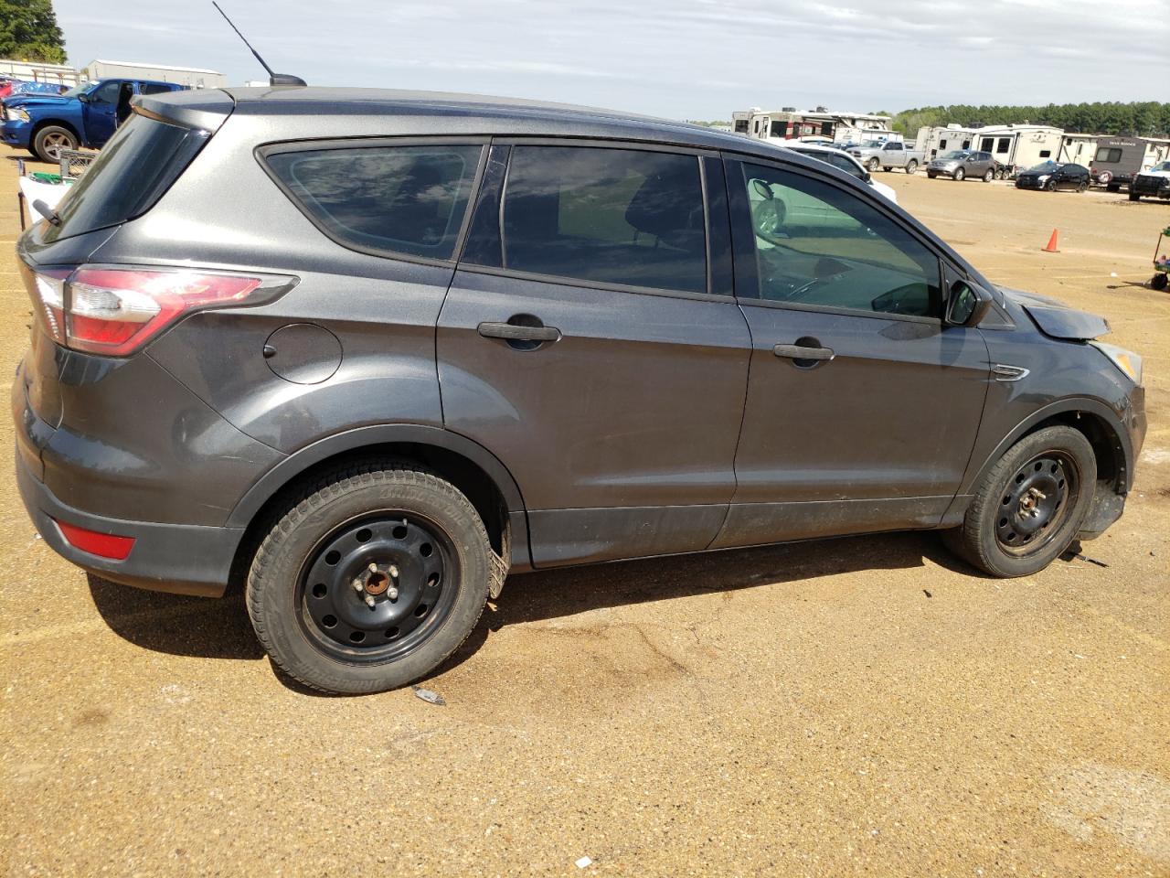 1FMCU0F74HUC00319 FORD ESCAPE 2017