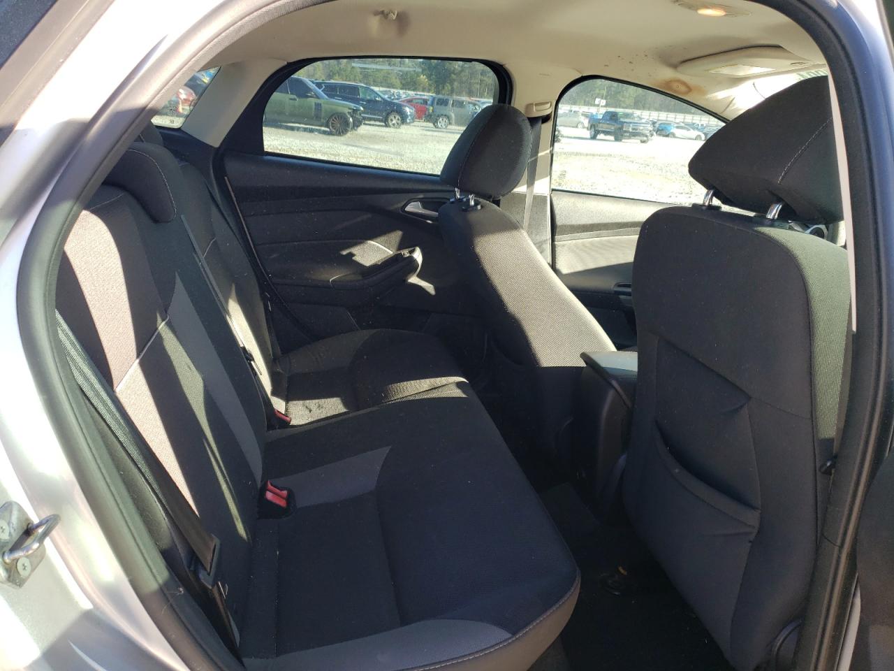 1FADP3F23DL286055 2013 Ford Focus Se