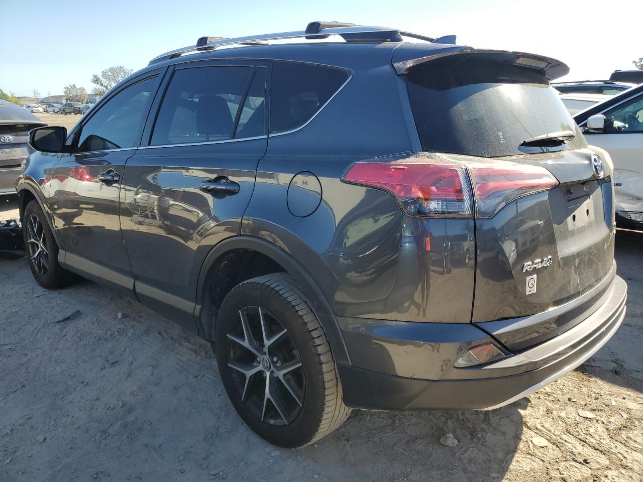 JTMJFREV6GJ055164 TOYOTA RAV4 2016