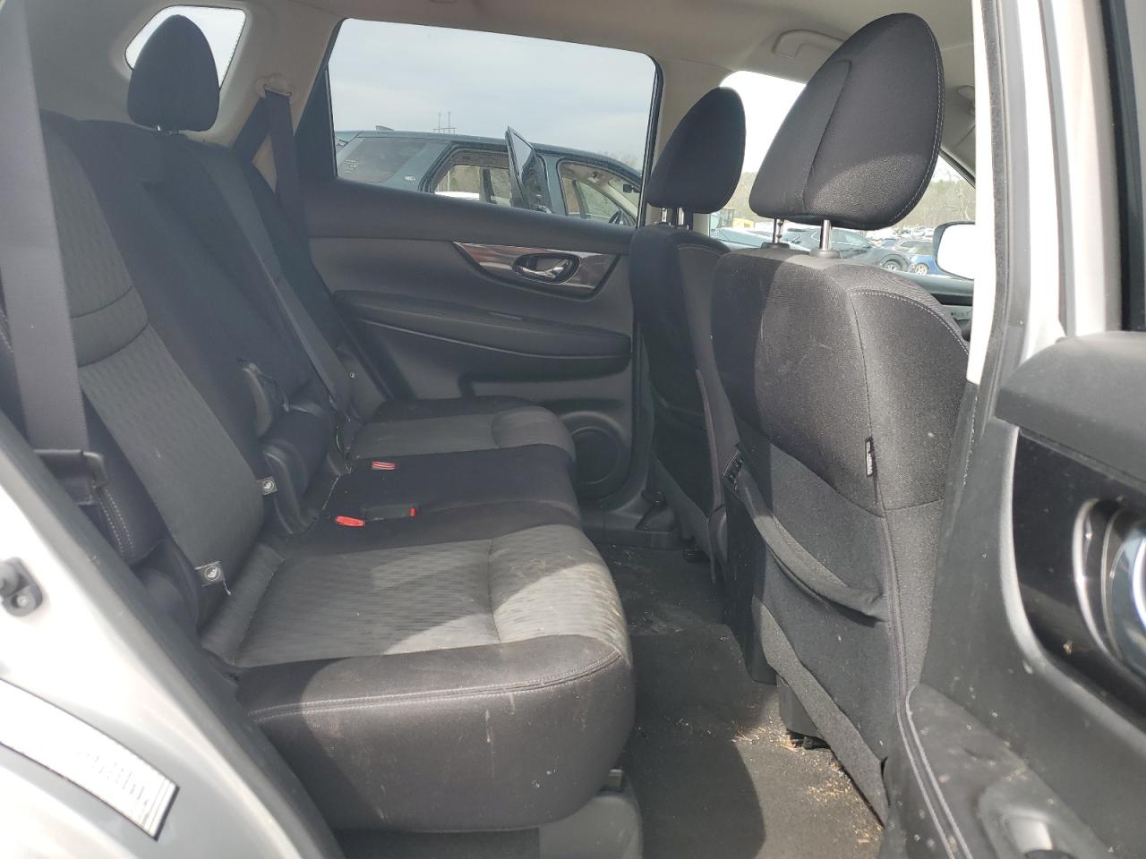 JN8AT2MT4JW453259 NISSAN ROGUE 2018