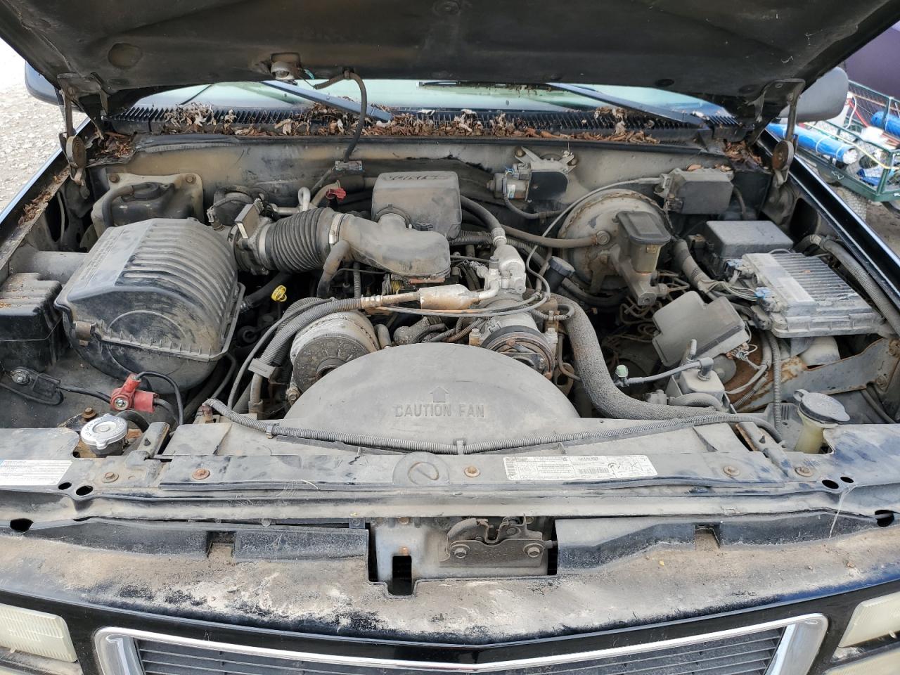 3GKFK16R2WG510424 1998 GMC Suburban K1500