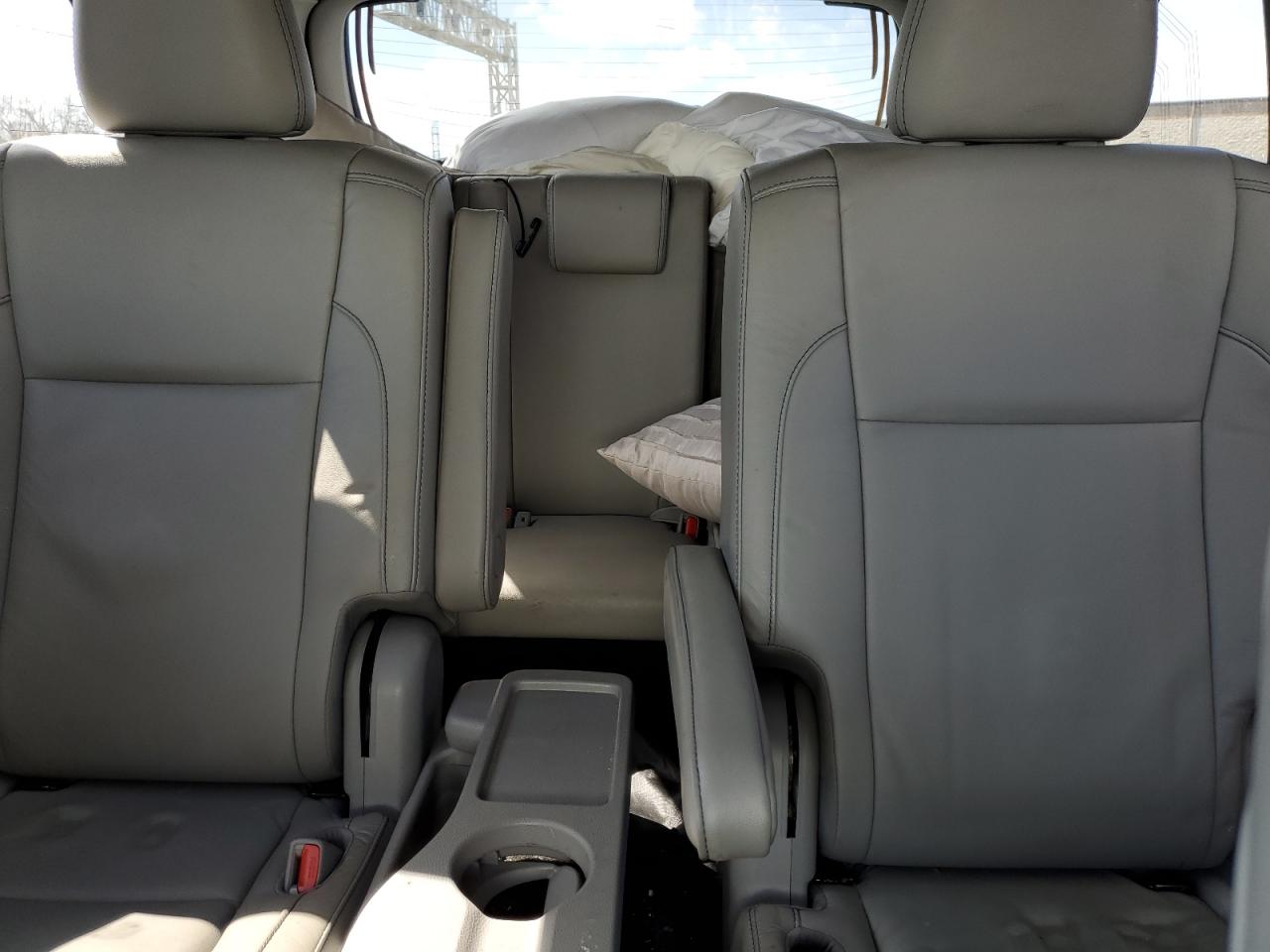 5TDJZRFH4JS489335 TOYOTA HIGHLANDER 2018