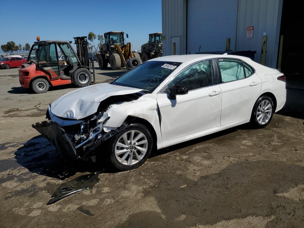 4T1C11AK4NU031182 TOYOTA CAMRY 2022