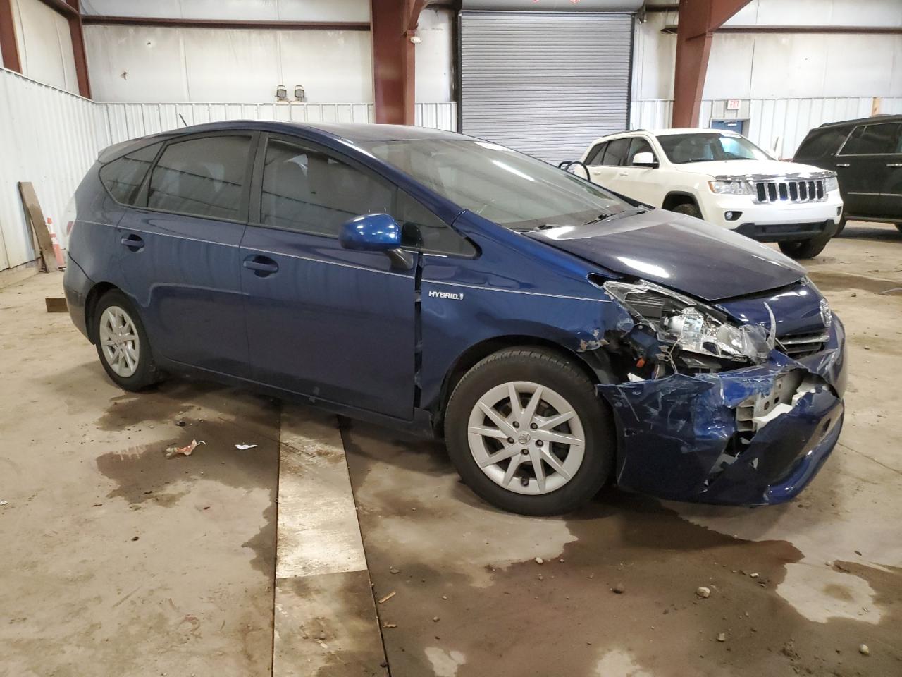 JTDZN3EUXC3088807 2012 Toyota Prius V