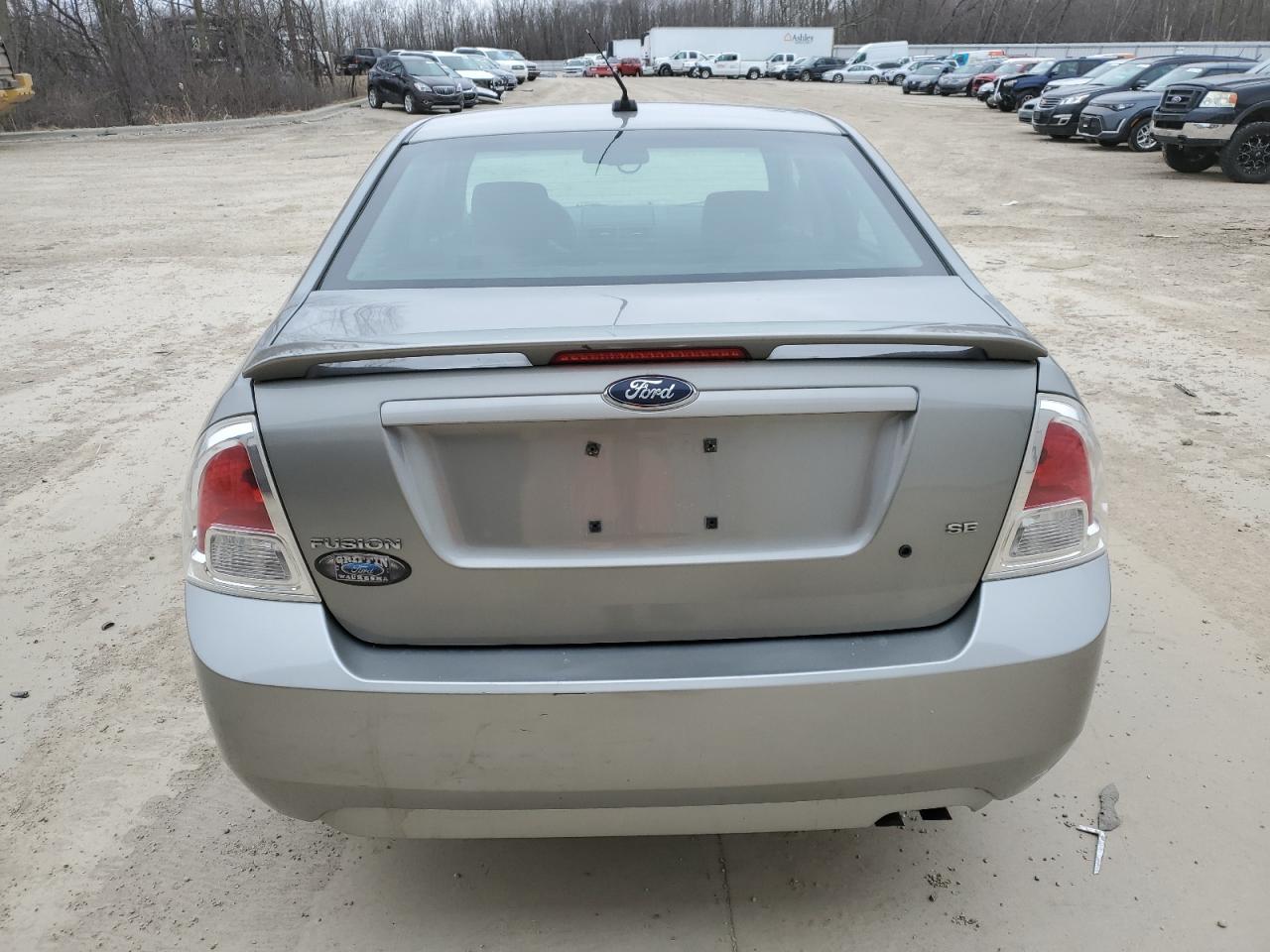 3FAHP07ZX8R271751 2008 Ford Fusion Se