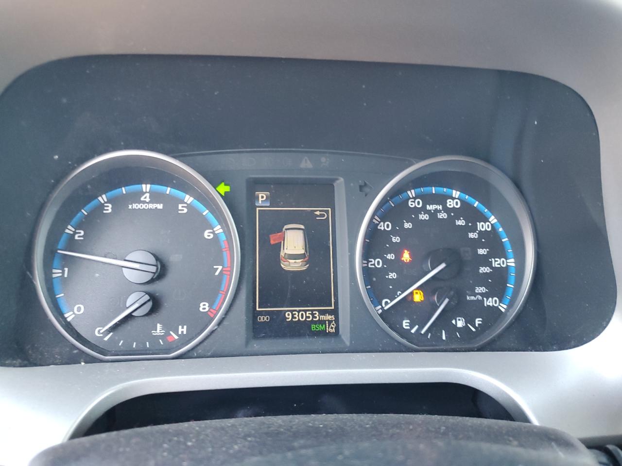 2T3WFREV7JW487132 TOYOTA RAV4 2018