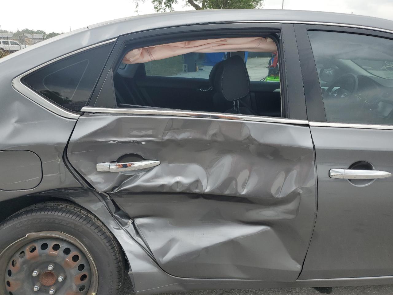 3N1AB7AP4KY273781 NISSAN SENTRA 2019