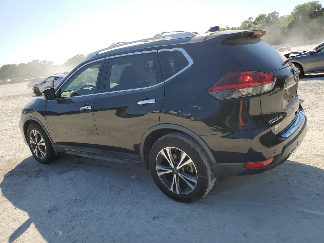 JN8AT2MT5KW250740 NISSAN ROGUE 2019