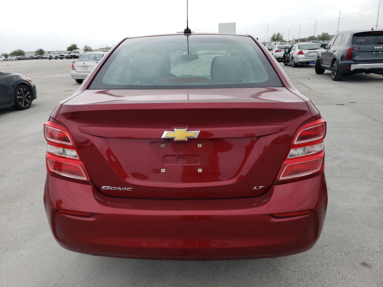 1G1JD5SH2J4114495 CHEVROLET SONIC 2018