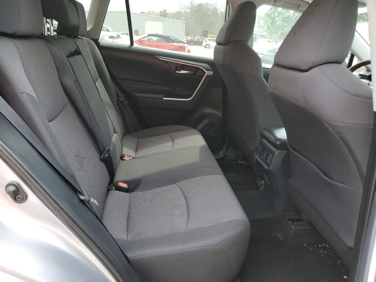 2T3W1RFV7KC006716 TOYOTA RAV4 2019