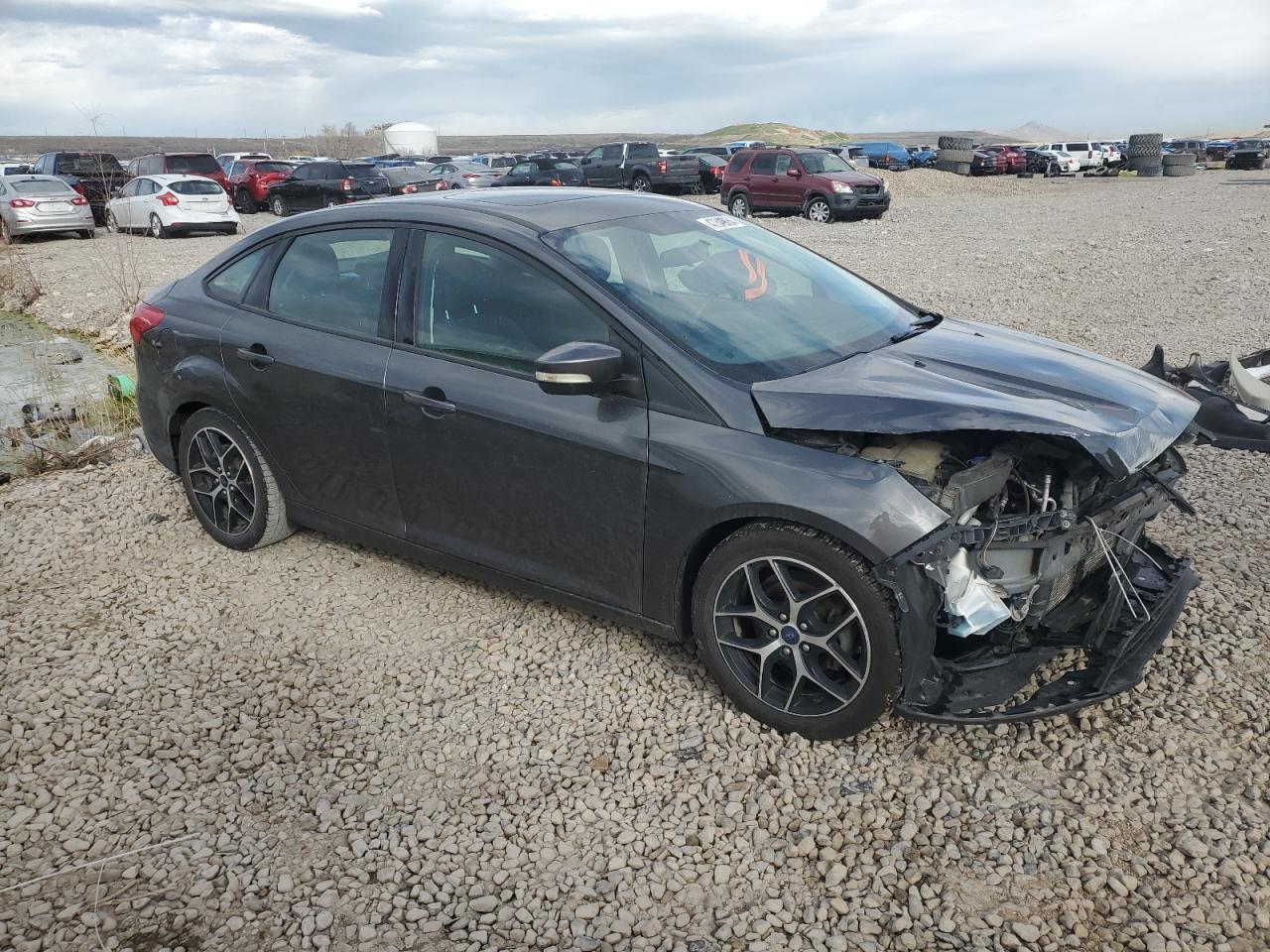 1FADP3H26HL235779 FORD FOCUS 2017