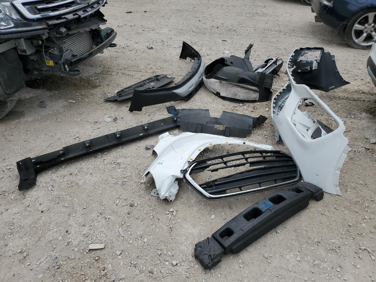 KL7CJLSB5KB790717 CHEVROLET TRAX 2019
