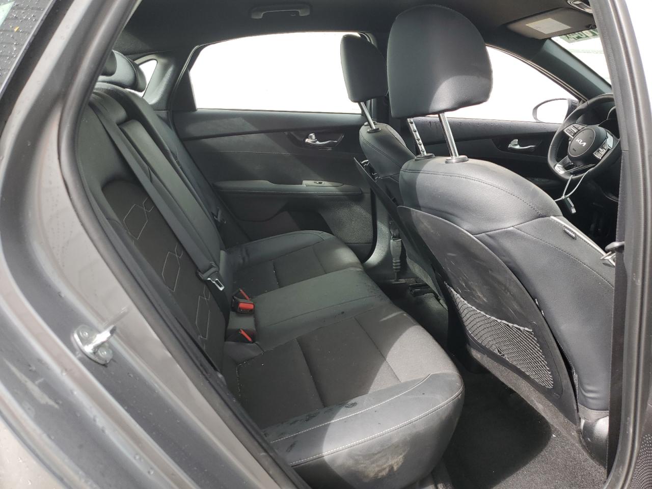 3KPF54AD1PE654771 2023 Kia Forte Gt Line