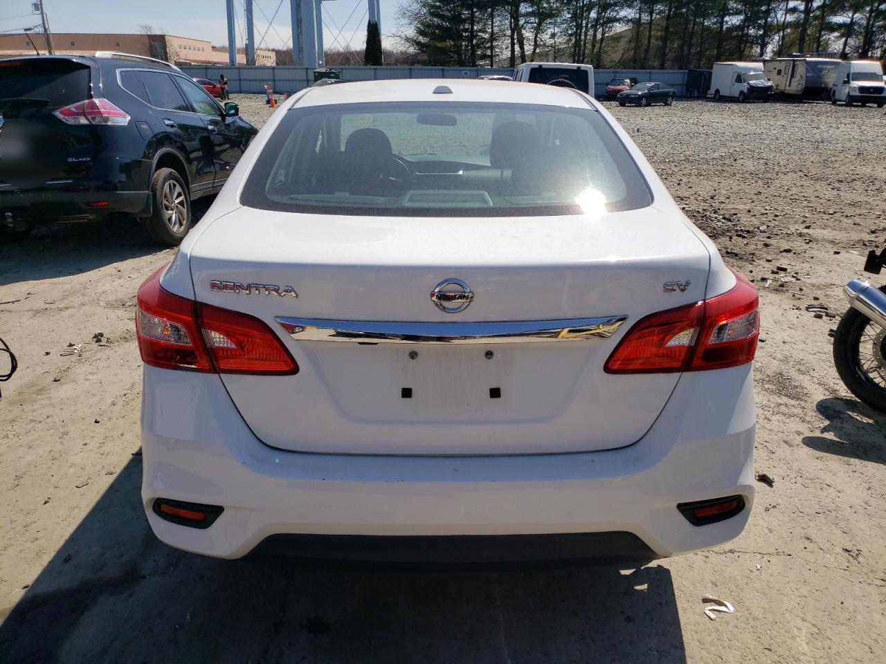 3N1AB7AP9JY242508 NISSAN SENTRA 2018