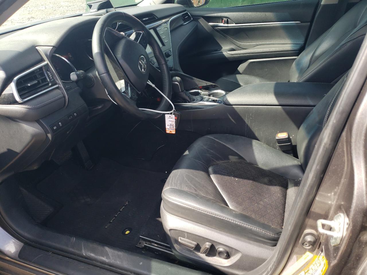 TOYOTA CAMRY XSE -