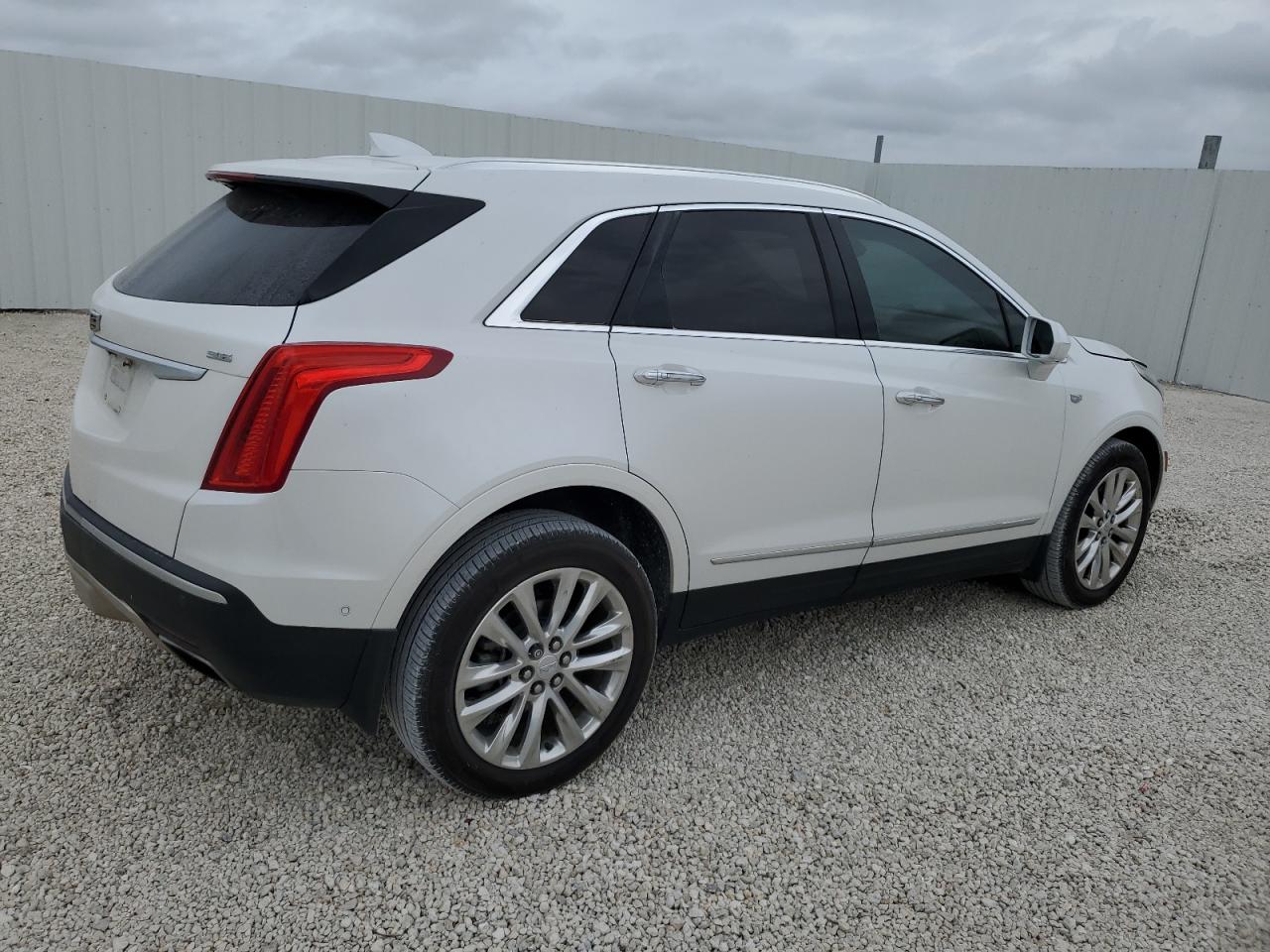 1GYKNGRS1JZ210962 CADILLAC XT5 2018