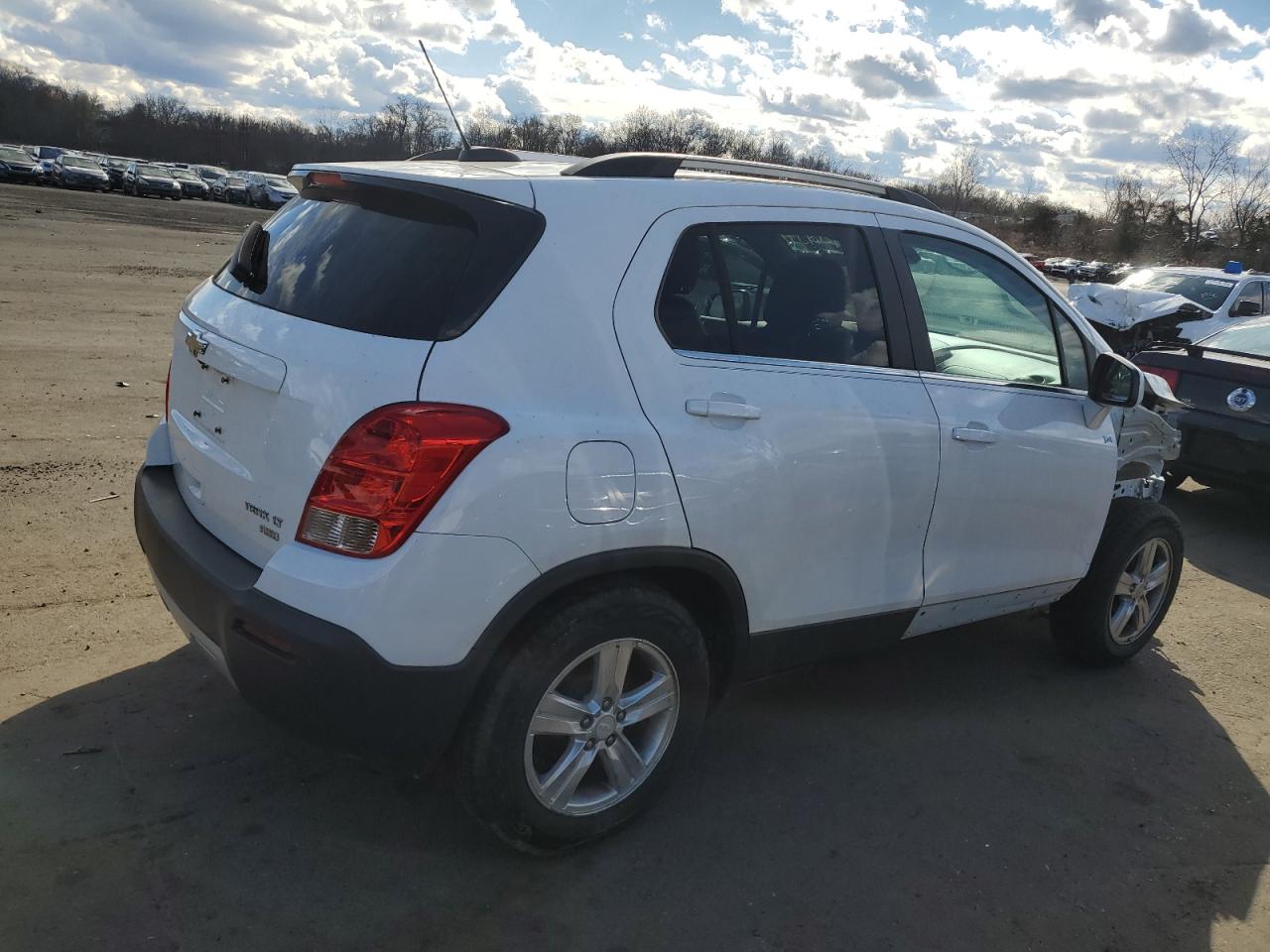 3GNCJPSB8GL238331 CHEVROLET TRAX 2016