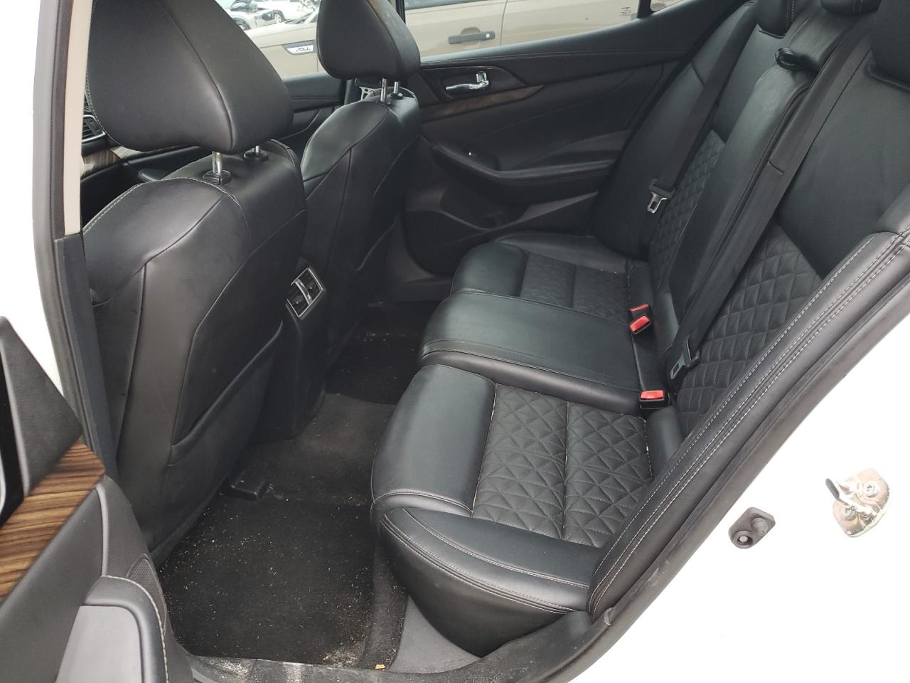 1N4AA6AP6HC411418 NISSAN MAXIMA 2017